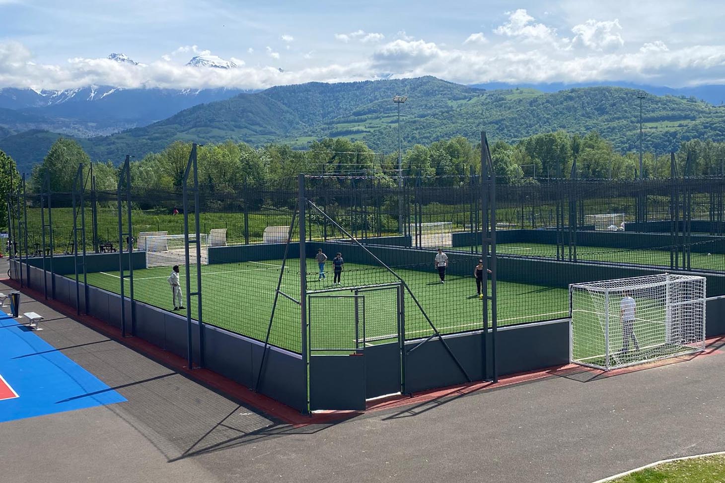 Soccer terrains SUAPS Grenoble